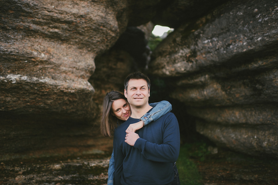 Fotografía de boda original en Torcal Antequera Málaga