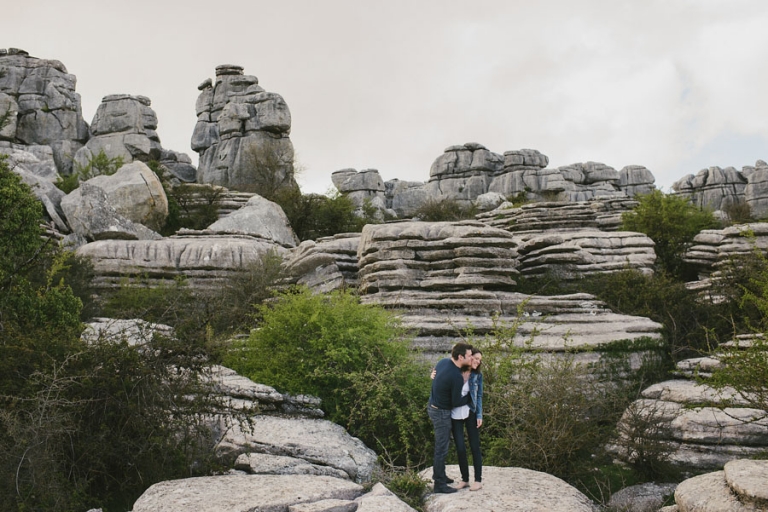 Fotografía de boda original en Torcal Antequera Málaga
