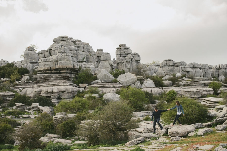 Fotografía de boda original en Torcal Antequera Málaga