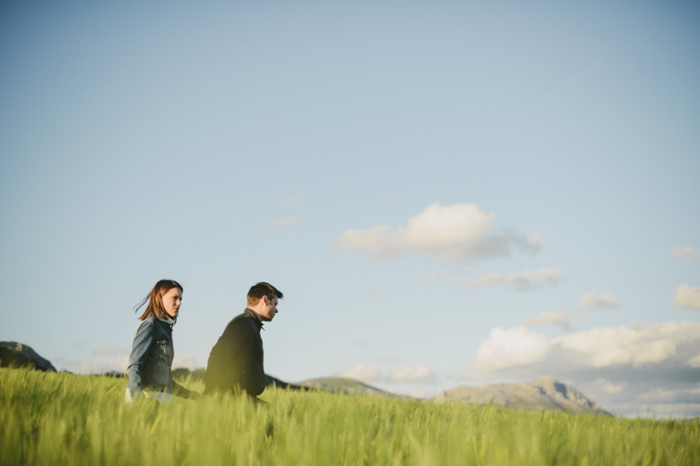 Fotografía de boda original en Torcal Antequera Málaga