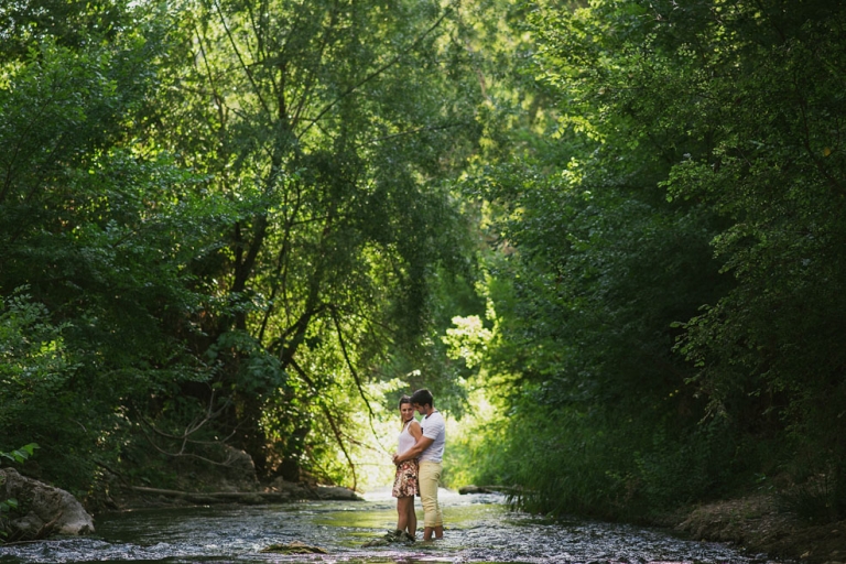 Fotografía actual moderna de pareja Andalucía Jaén Rio