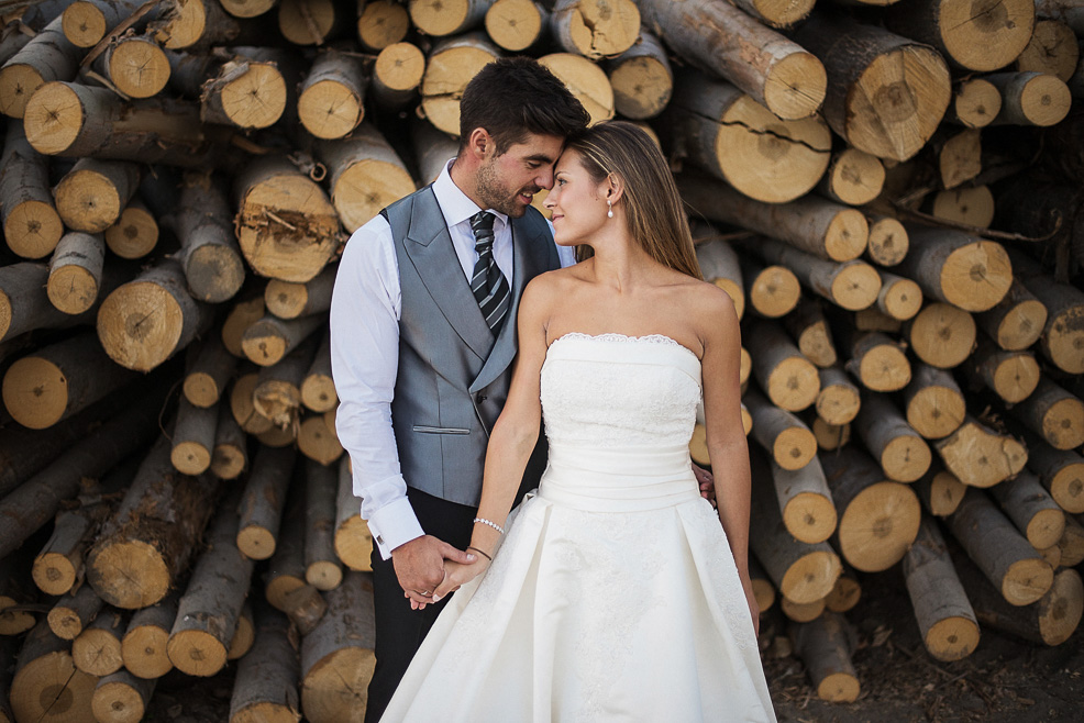 fotografía artistica de boda en el bosque