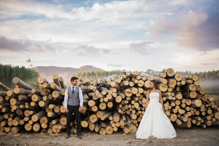 fotografía artistica de boda en el bosque