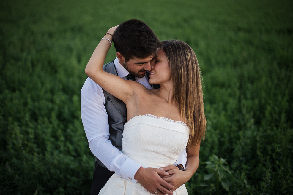 fotografo artistica de boda en el bosque