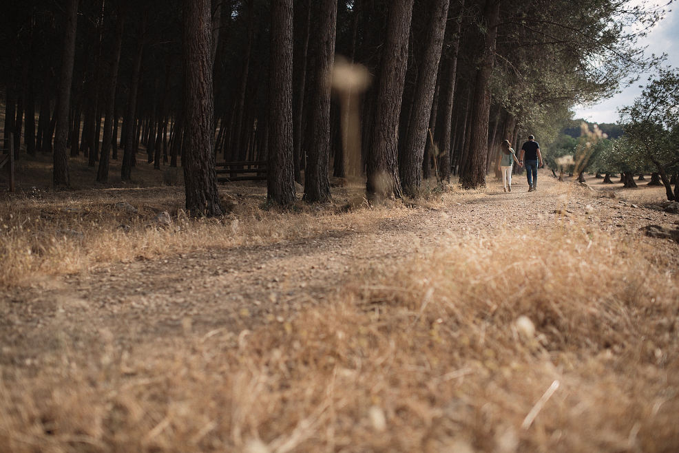 M Isabel y Juanjo , fotografía moderna de boda Preboda Jaén390
