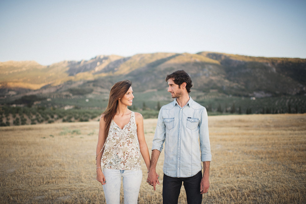 Alicia y Pablo fotos originales de pareja Jaén0219 Fotos Preboda AL ATARDECER - Jaén - Fotografo de BODAS