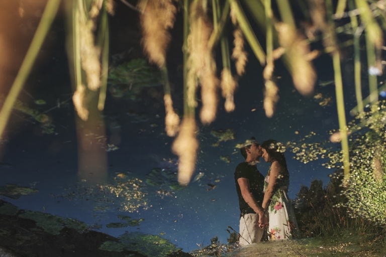 reflejos en el agua fotos originales de boda Granada Jaén